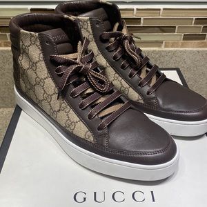 GUCCI Tessuto GG Supreme Sneakers